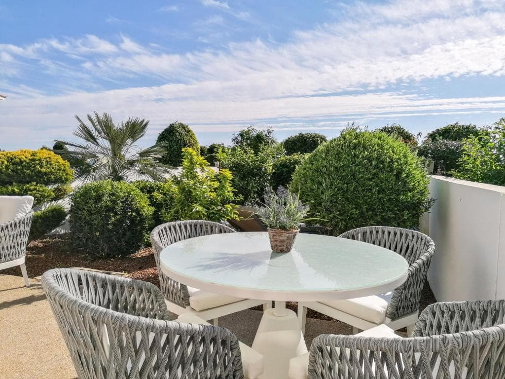 Atlantis Gardens Apartments & Villas - 17