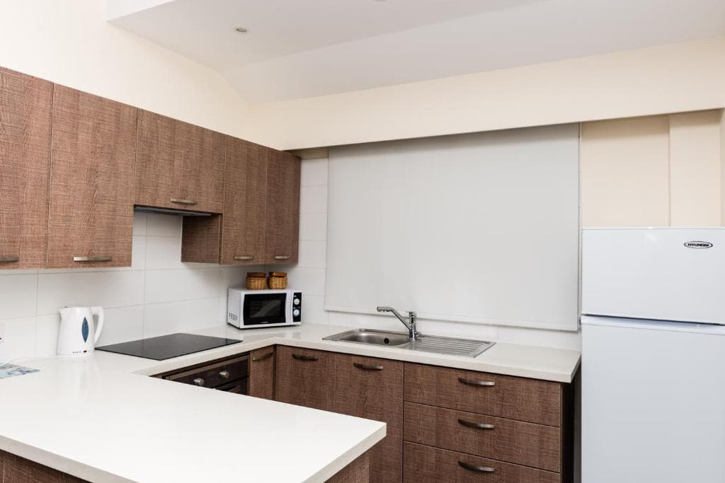 Helios Bay Hotel Apartments - 36