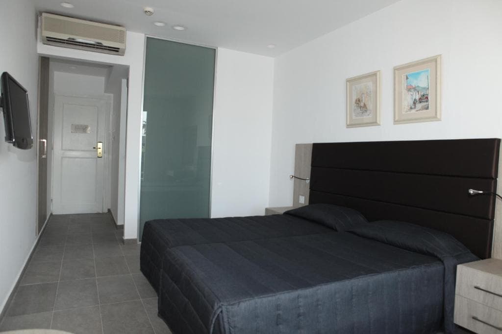 Dionysos Central Hotel - 24