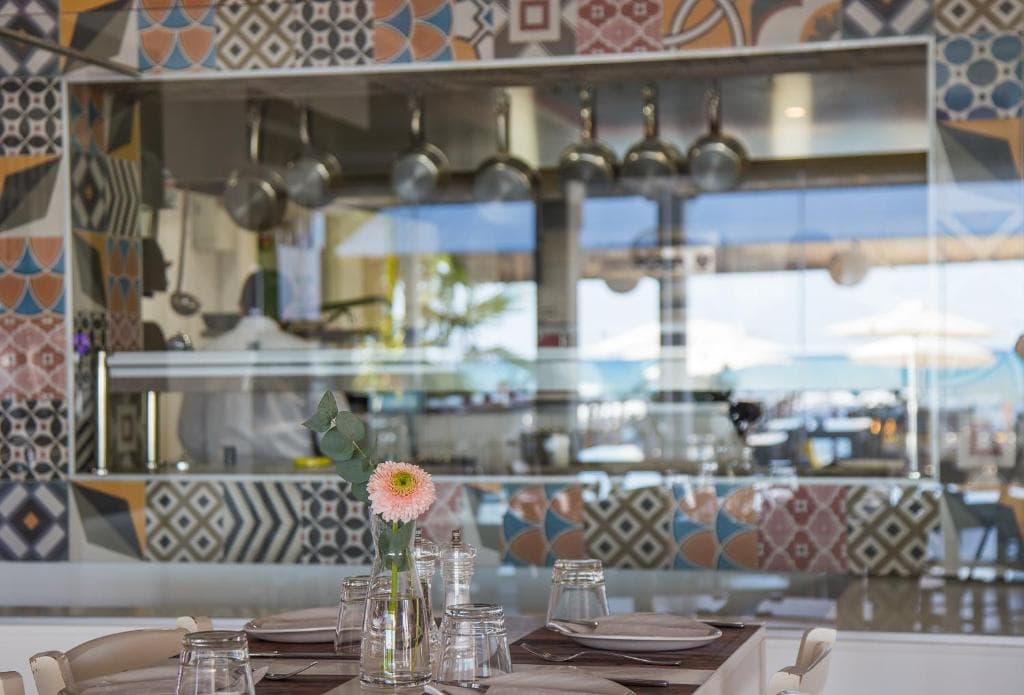 Island Boutique Hotel - 60
