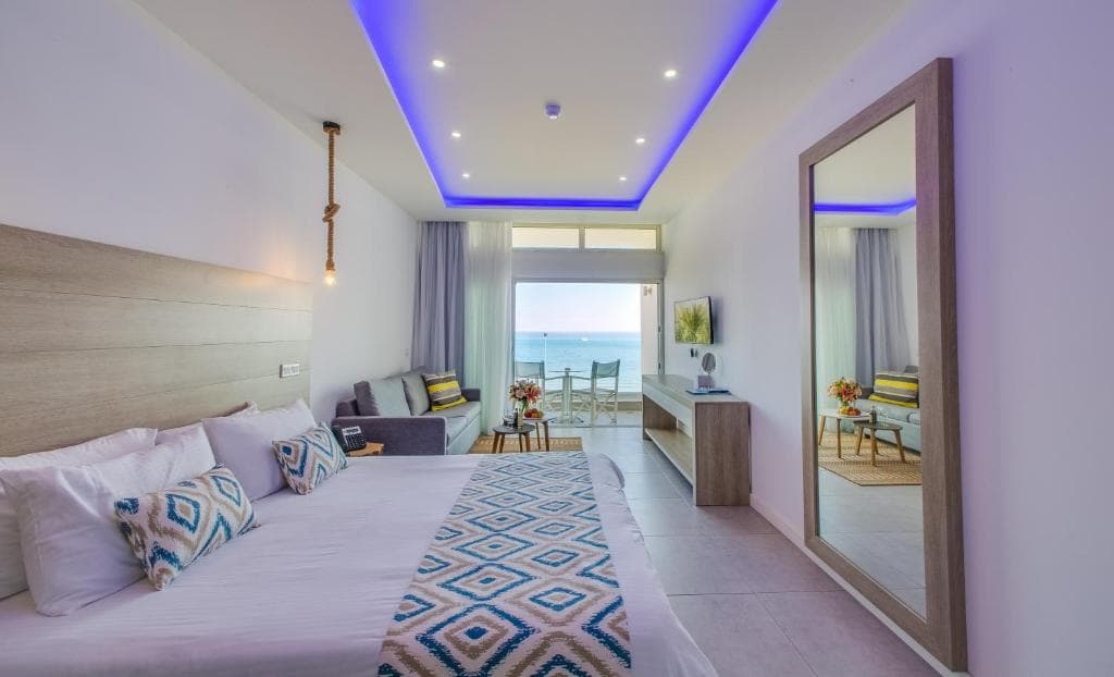 Island Boutique Hotel - 76