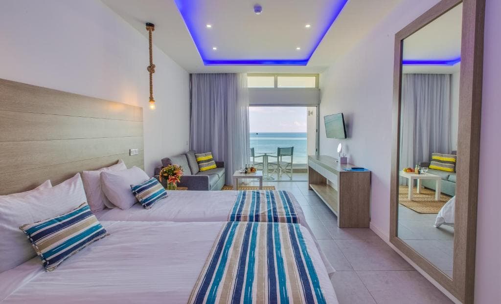 Island Boutique Hotel - 77