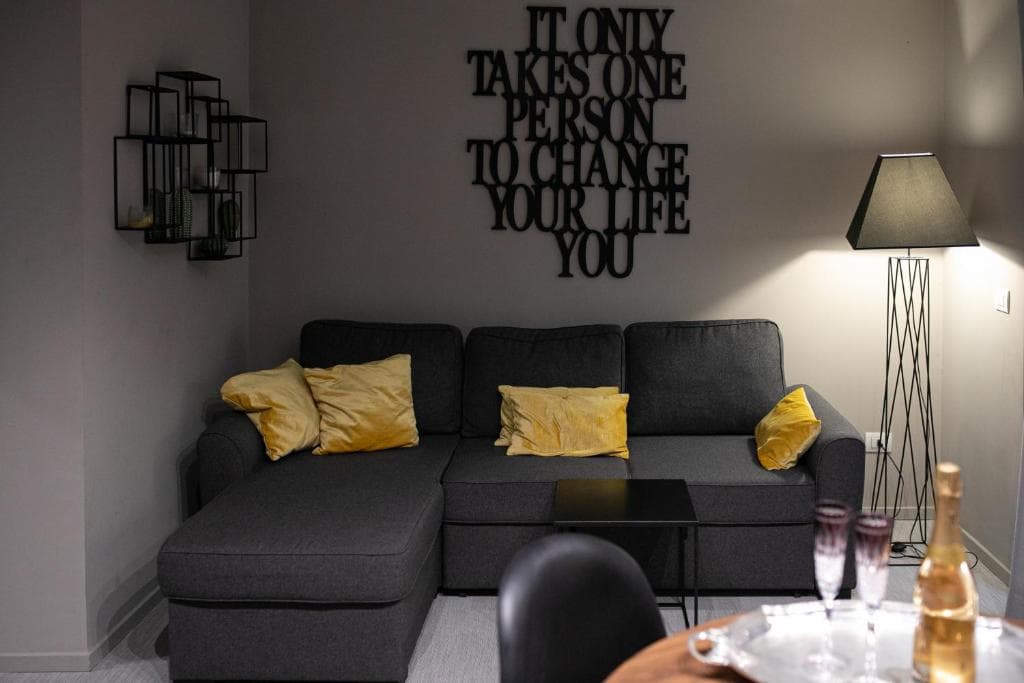 Imbriani Guest House & Suites - 14