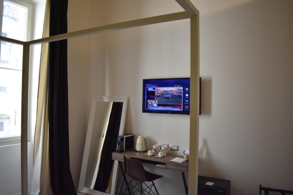 Gatto Bianco Duchessa - 24