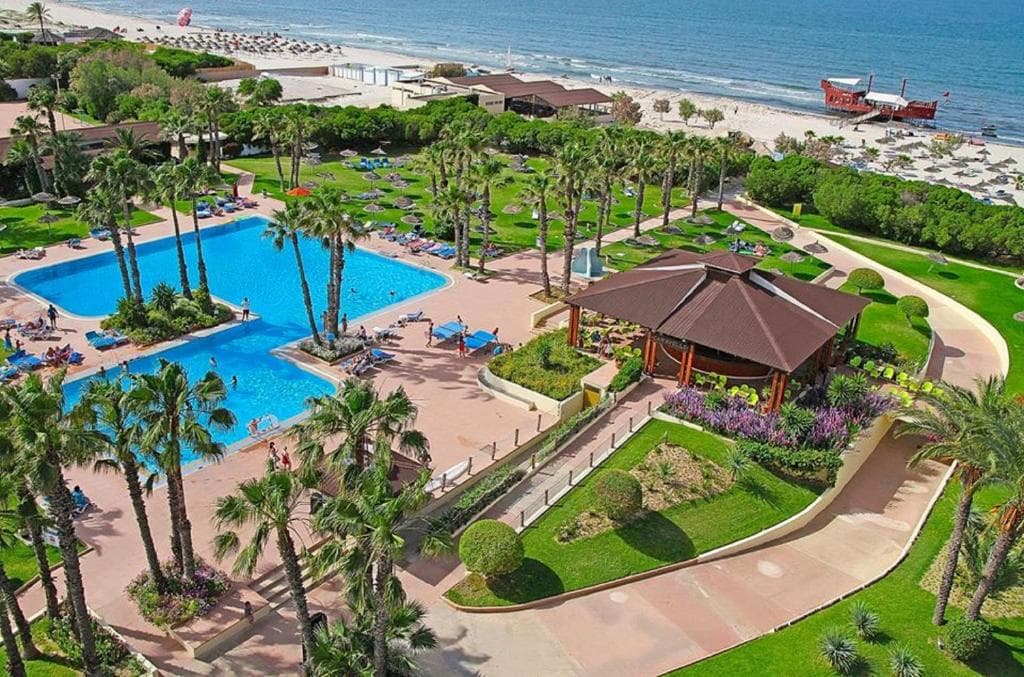 Sahara Beach Aquapark Resort - 9