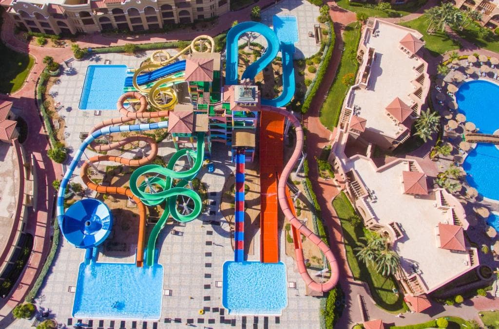 Charmillion Gardens Aquapark - 6
