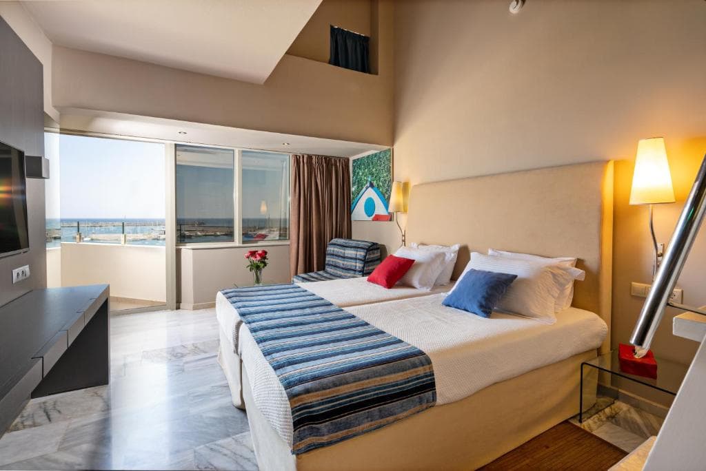 Kyma Suites Beach Hotel - 17