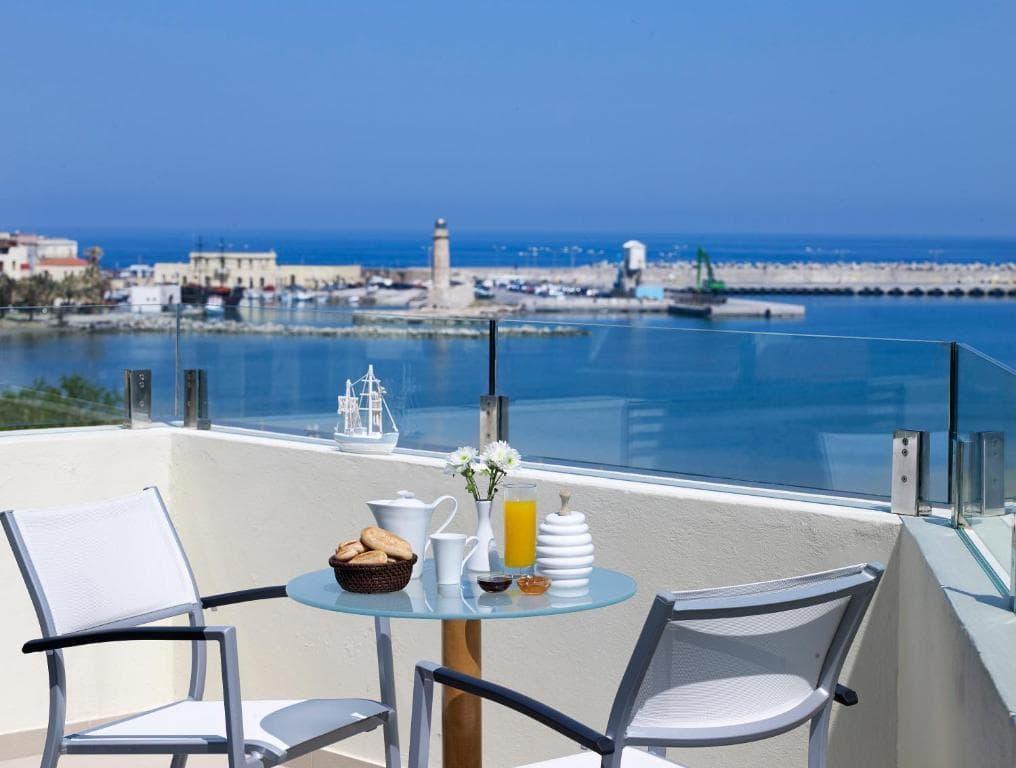 Kyma Suites Beach Hotel - 36