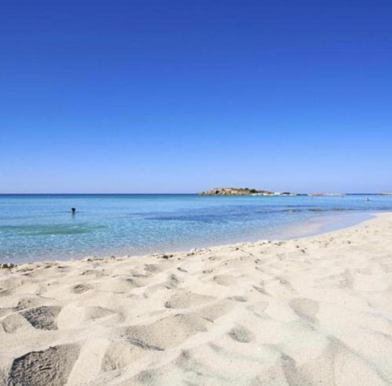 So White Club Resort - 10