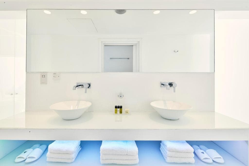 So White Club Resort - 41