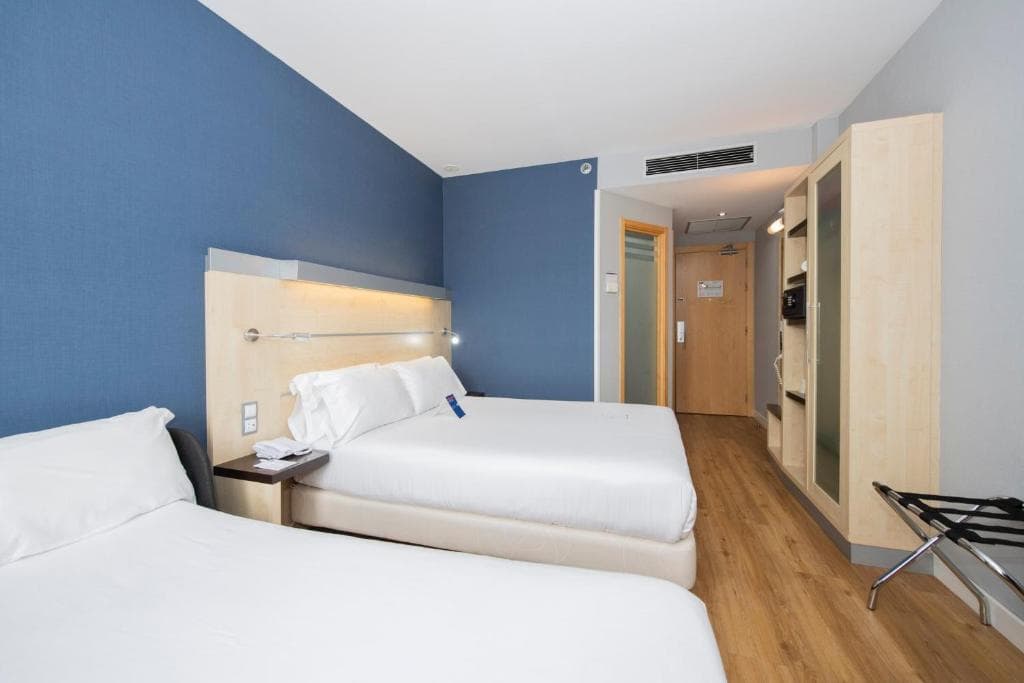 Holiday Inn Express Barcelona City 22@ - 34