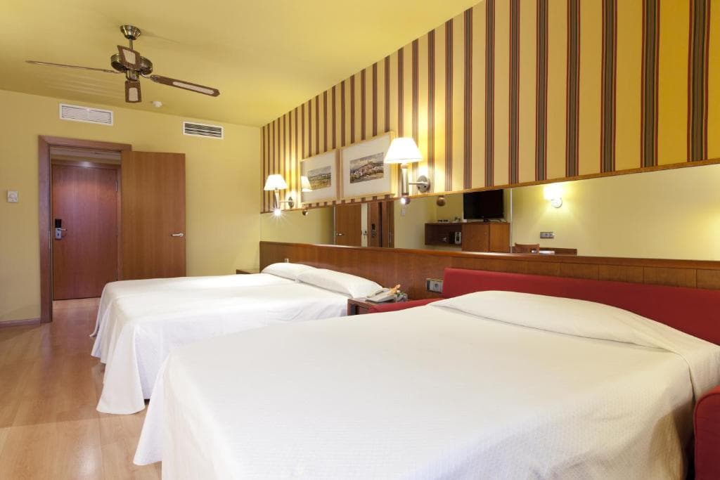 Ilunion Les Corts Spa - 29