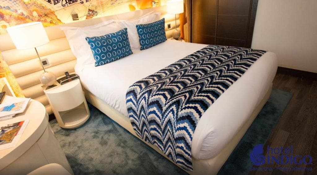 Indigo Barcelona - Plaza Catalunya - 11