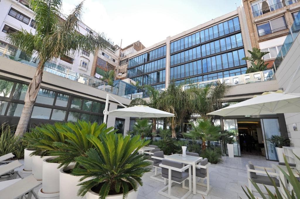 Indigo Barcelona - Plaza Catalunya - 24