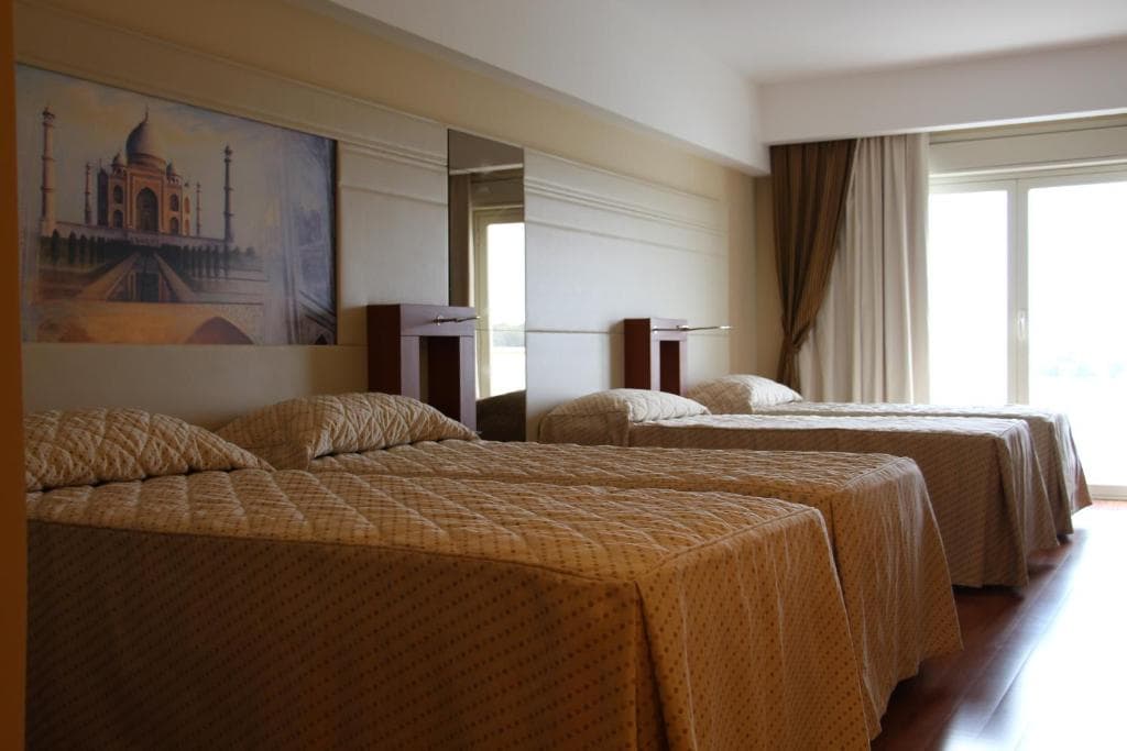 Catania International Airport Hotel - 51