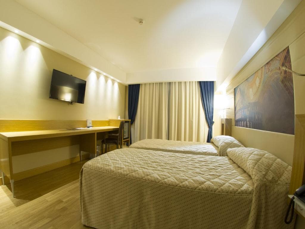 Catania International Airport Hotel - 56