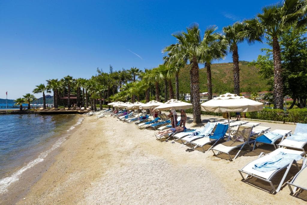 Fortezza Beach Resort - 4