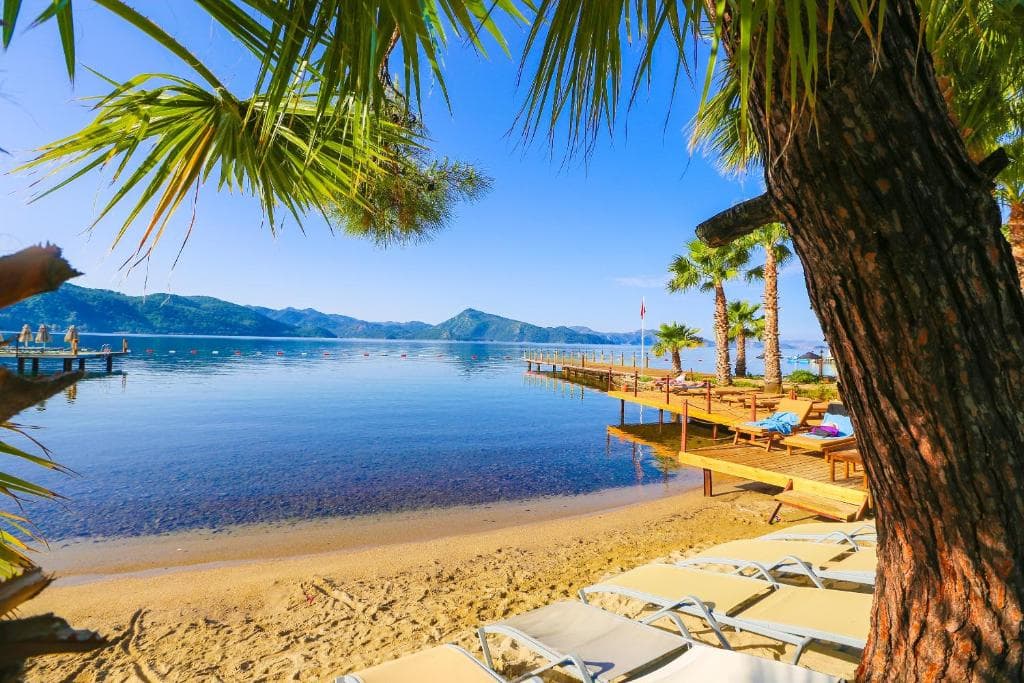 Fortezza Beach Resort - 10