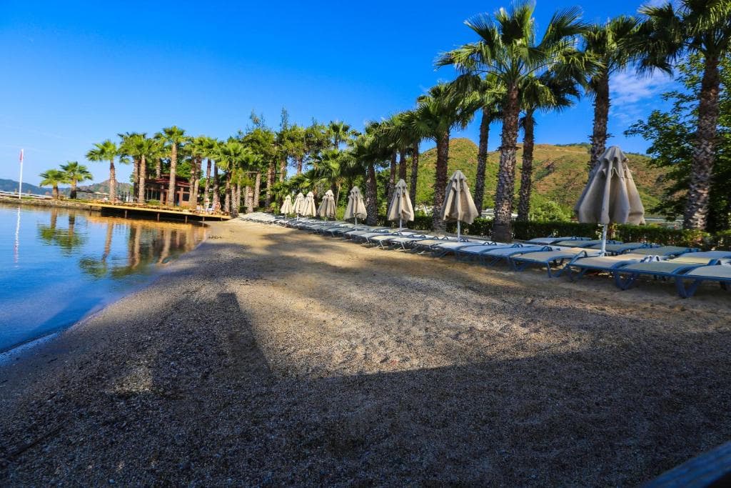 Fortezza Beach Resort - 13