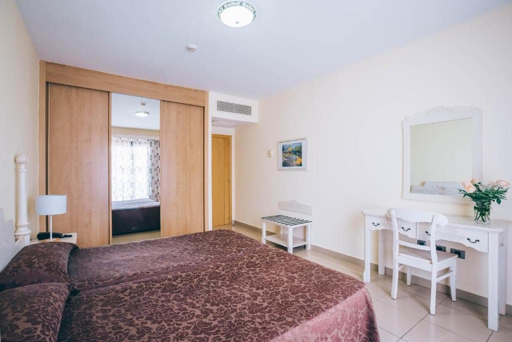 Grand Muthu Golf Plaza Hotel - 18