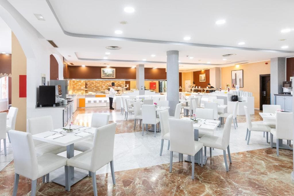 Chatur Playa Real Resort - 19