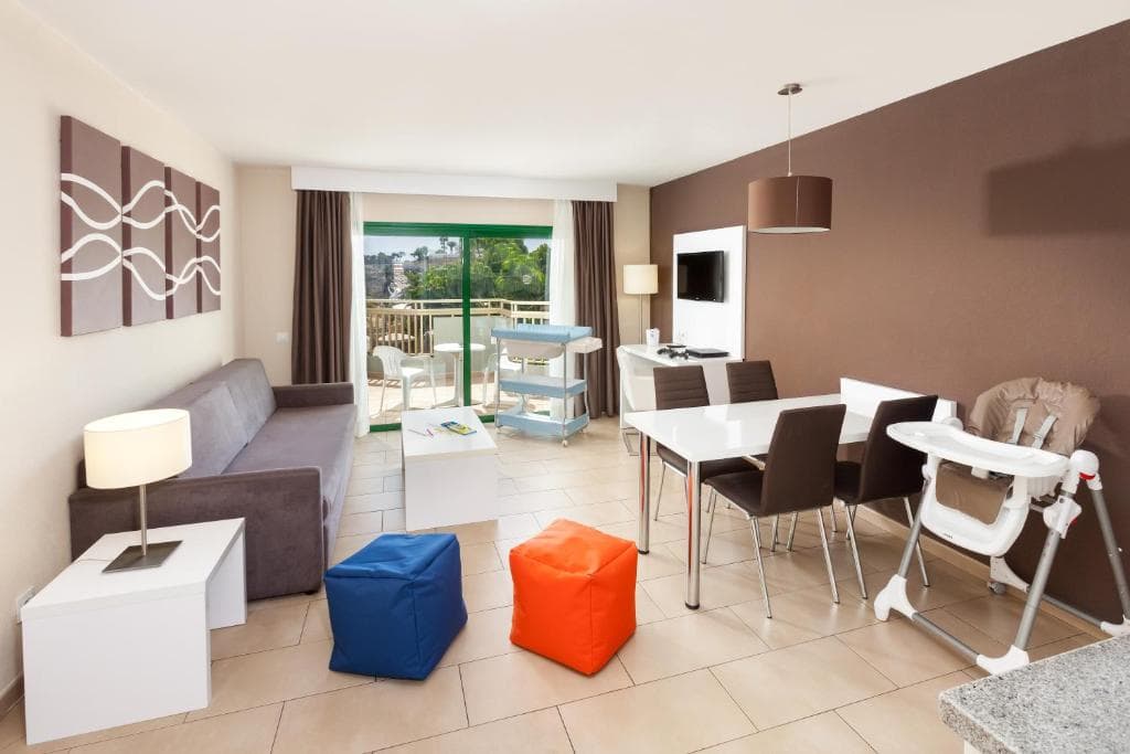 Playa Olid Suites & Apartments - 7