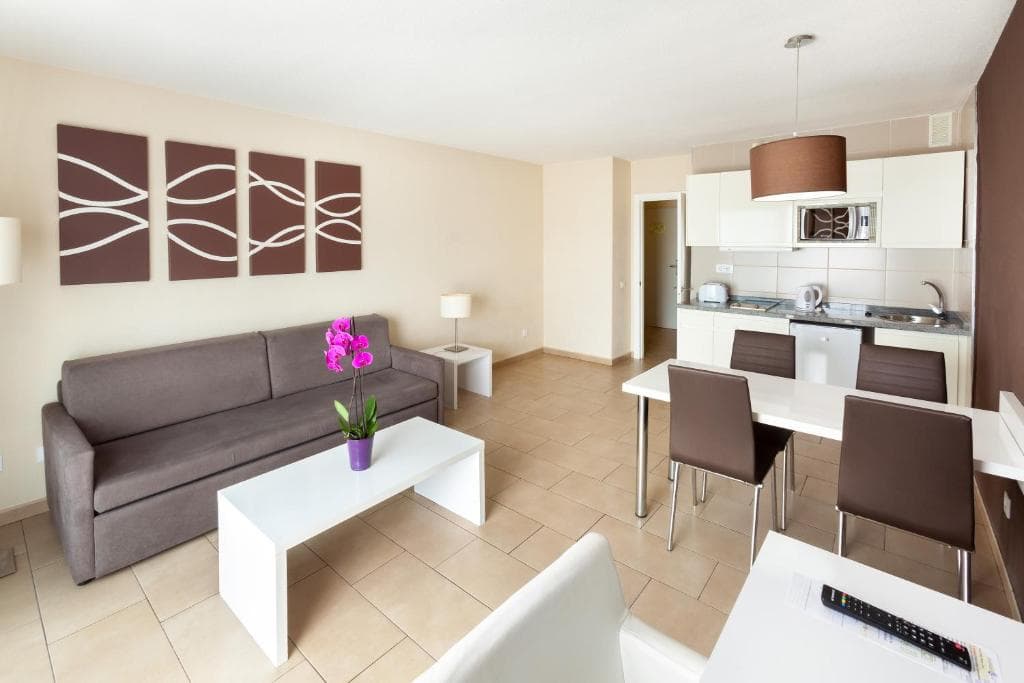 Playa Olid Suites & Apartments - 10