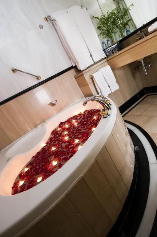 Hotel Millennium Plaza Downtown Dubai (ex. Crowne Plaza Sheikh Zayed Road) - 6