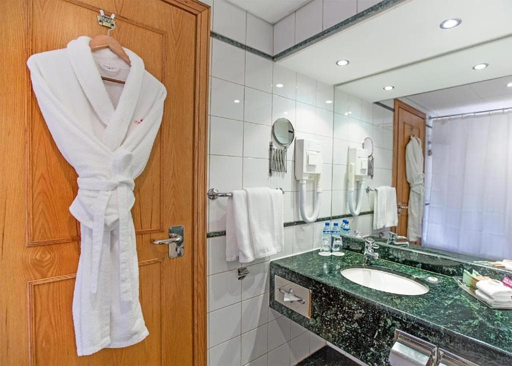 Hotel Millennium Plaza Downtown Dubai (ex. Crowne Plaza Sheikh Zayed Road) - 17