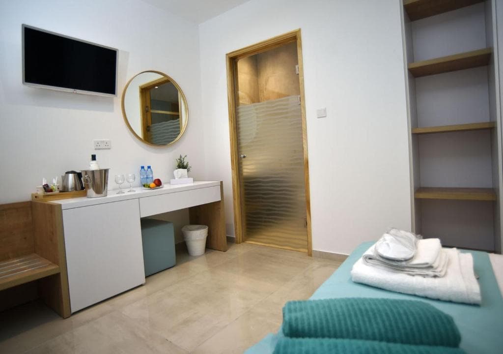 Hai Hotel Larnaca - 5