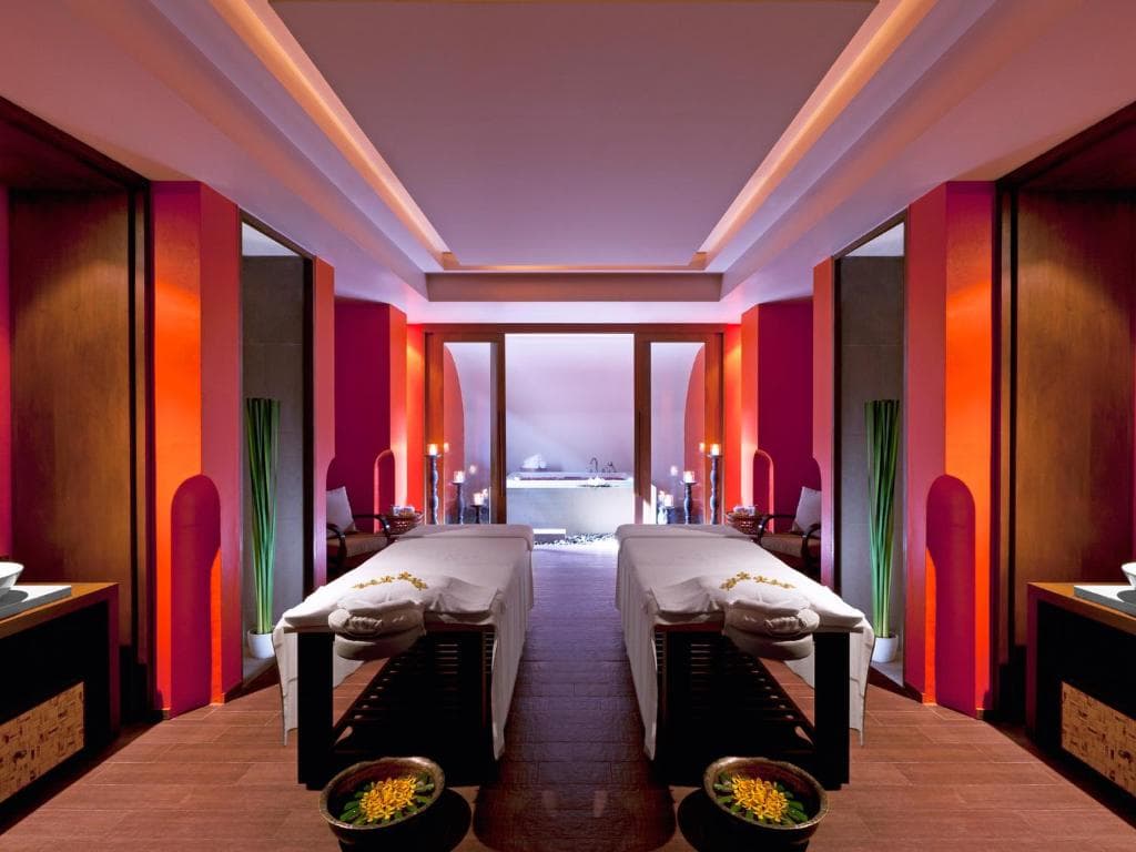 Dusit Thani Krabi Beach Resort - 8
