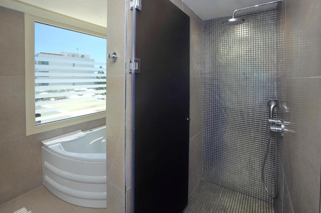 Nelia Beach Hotel & Spa - 18