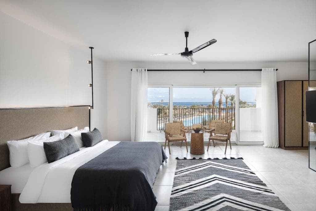 Serry Beach Resort - 7