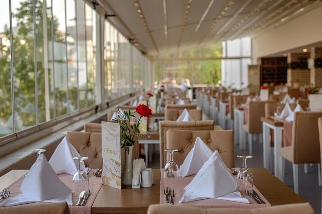 BEST WESTERN PLUS Khan Hotel - 45