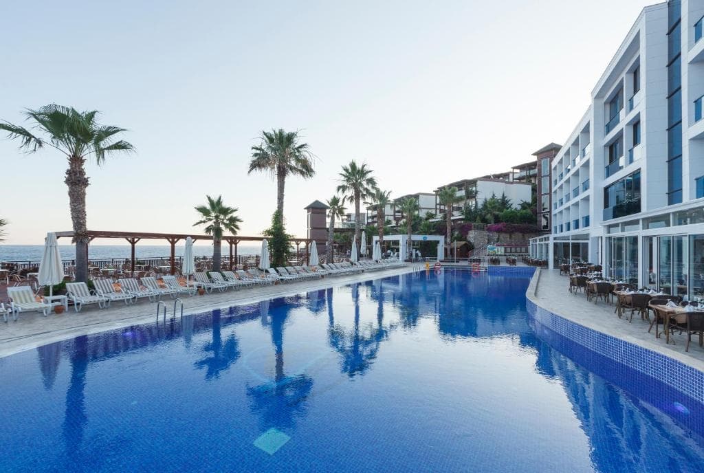 Delta Hotels By Marriott Bodrum - 4