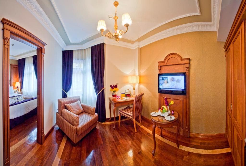 GLK Premier Acropol Suites And Spa - 20