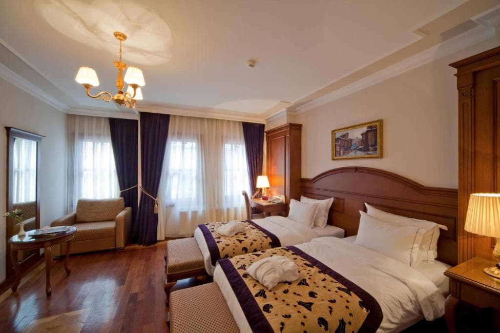 GLK Premier The Home Suites And Spa - 16