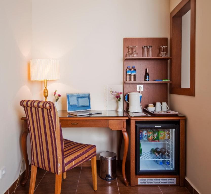 GLK Premier The Home Suites And Spa - 20