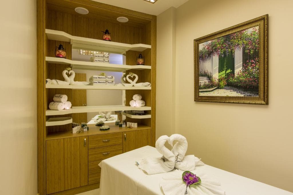 GLK Premier Sea Mansion Suites And Spa - 27