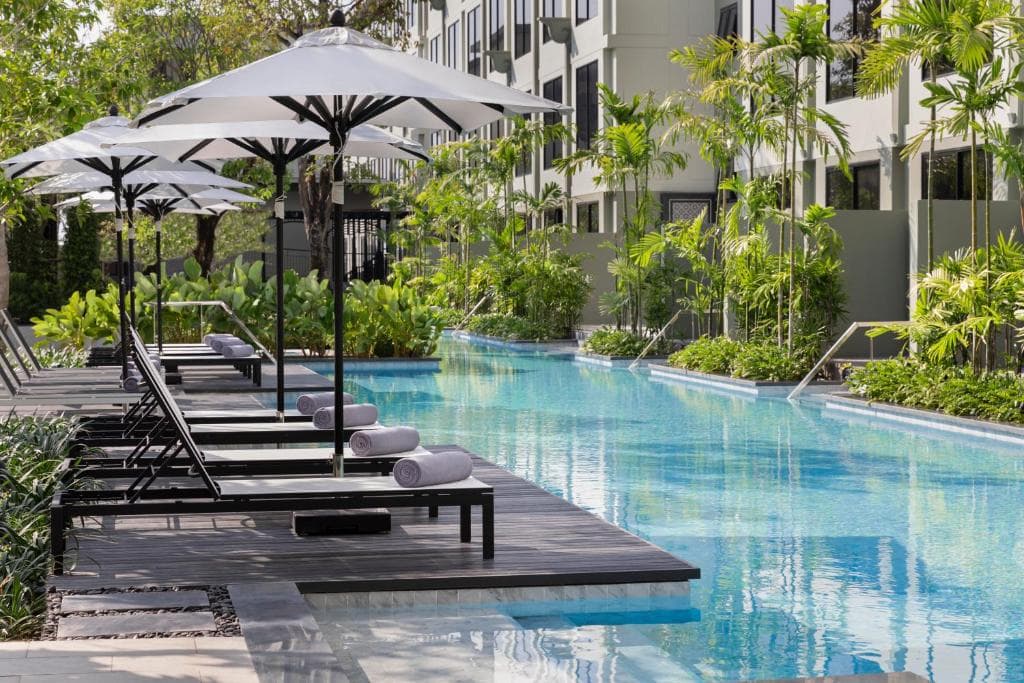 Four Points by Sheraton Phuket Patong Beach Resort - 1