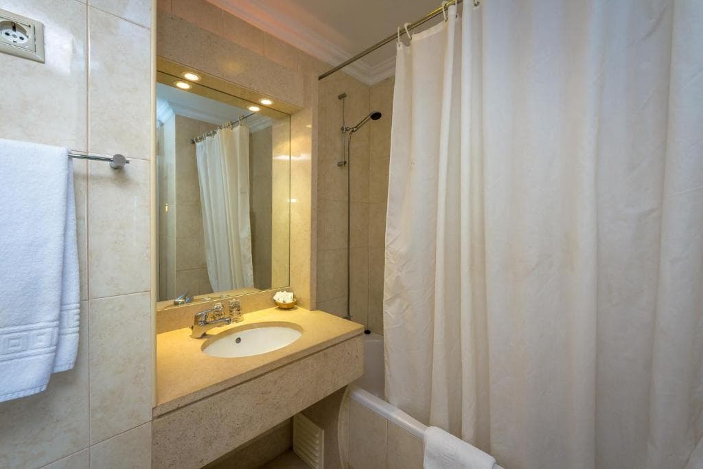 Charter Algarve - Atismar Hotel - 3