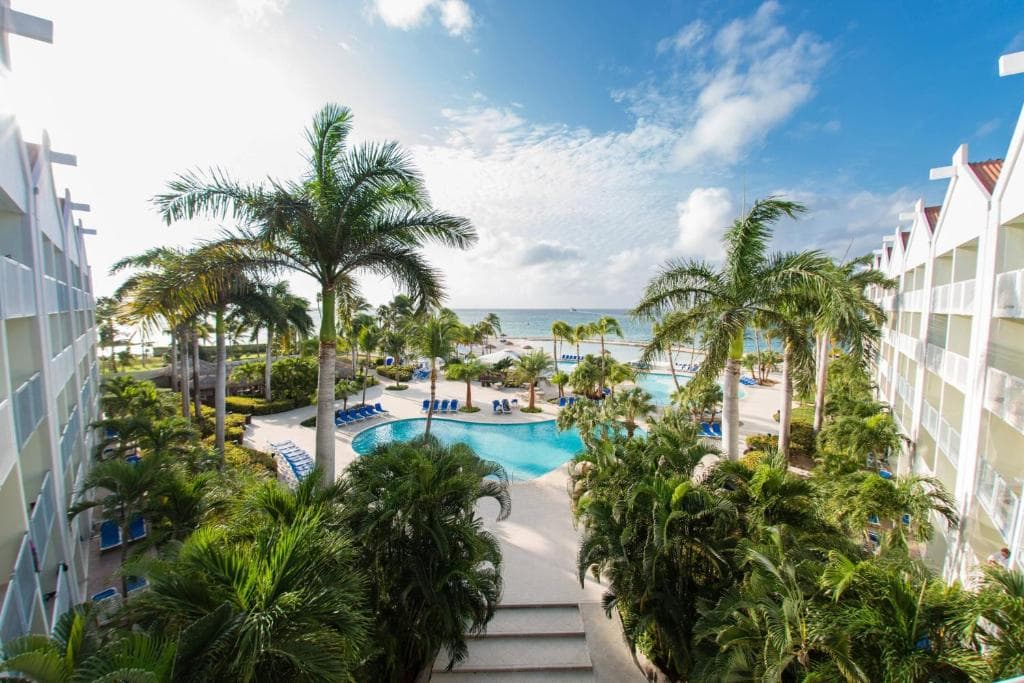 Renaissance Wind Creek Aruba Resort - 2