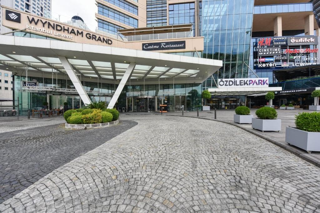 Wyndham Grand Istanbul Levent - 4