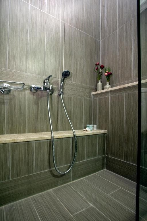 Astron Hotel - 4