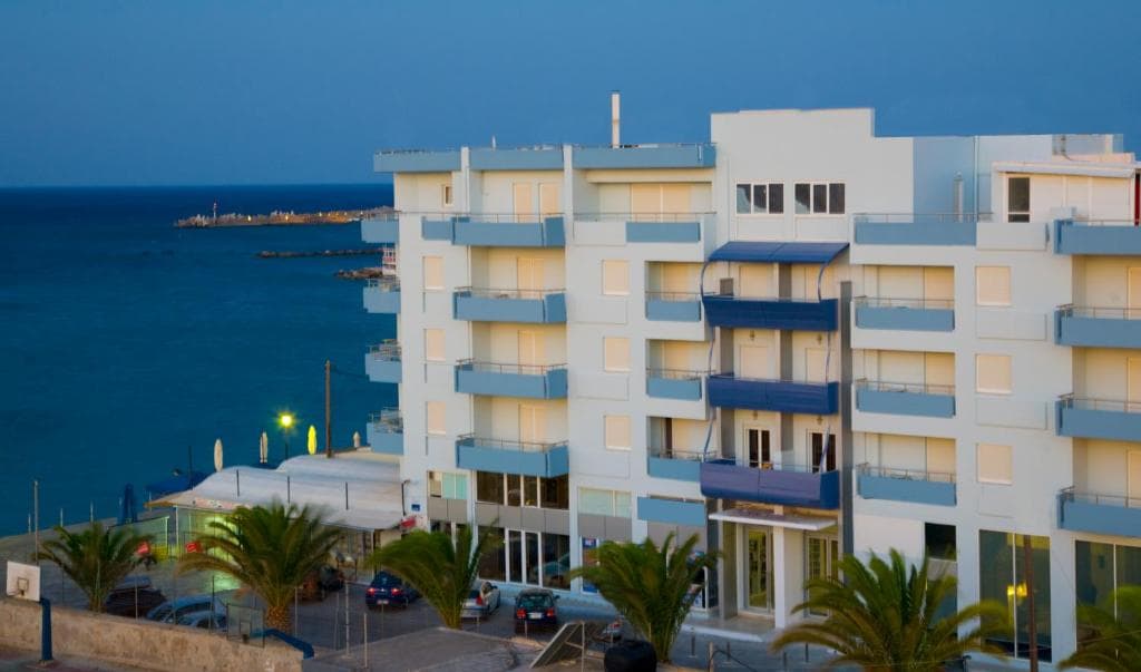Astron Hotel - 1