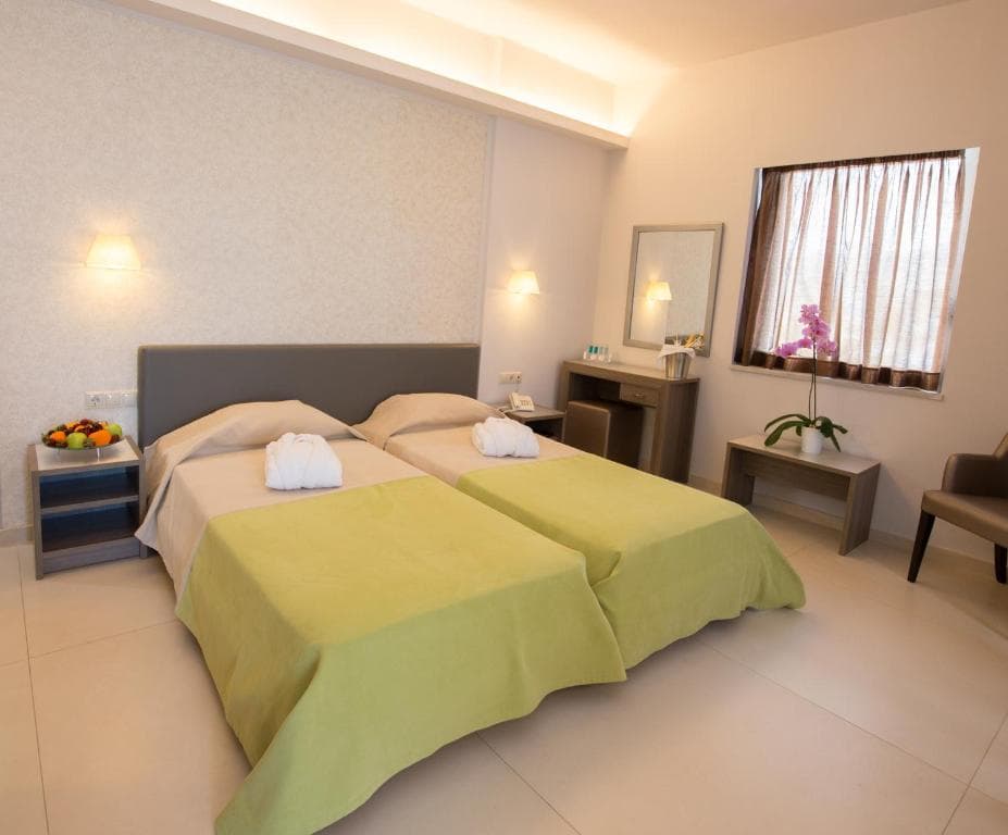 Astron Hotel - 9