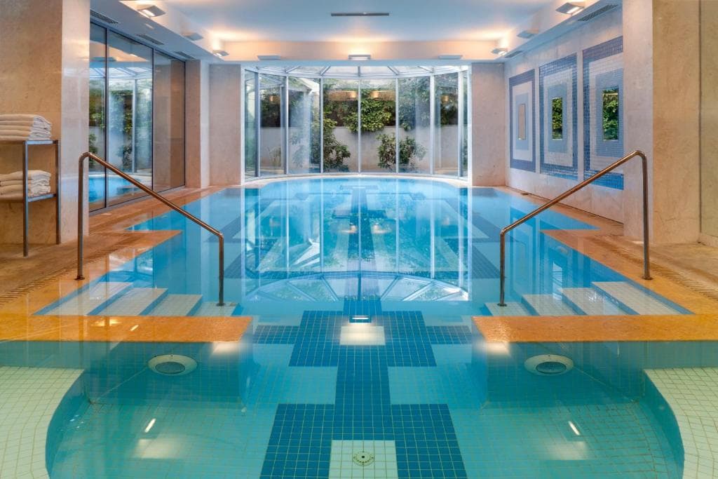 Holiday Inn Athens - Airport - 4