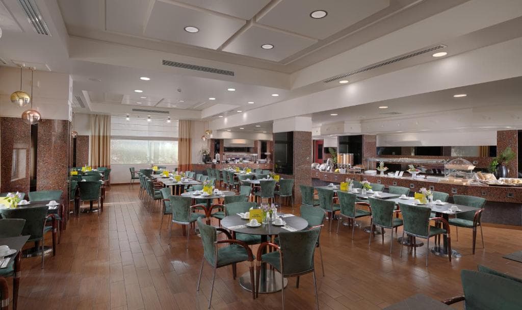 Holiday Inn Athens - Airport - 5