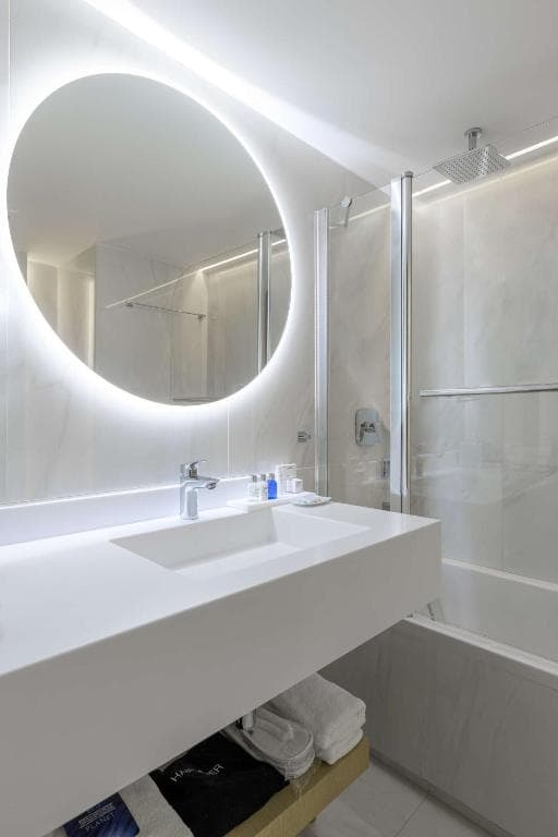 Radisson Blu Park Hotel Athens - 20
