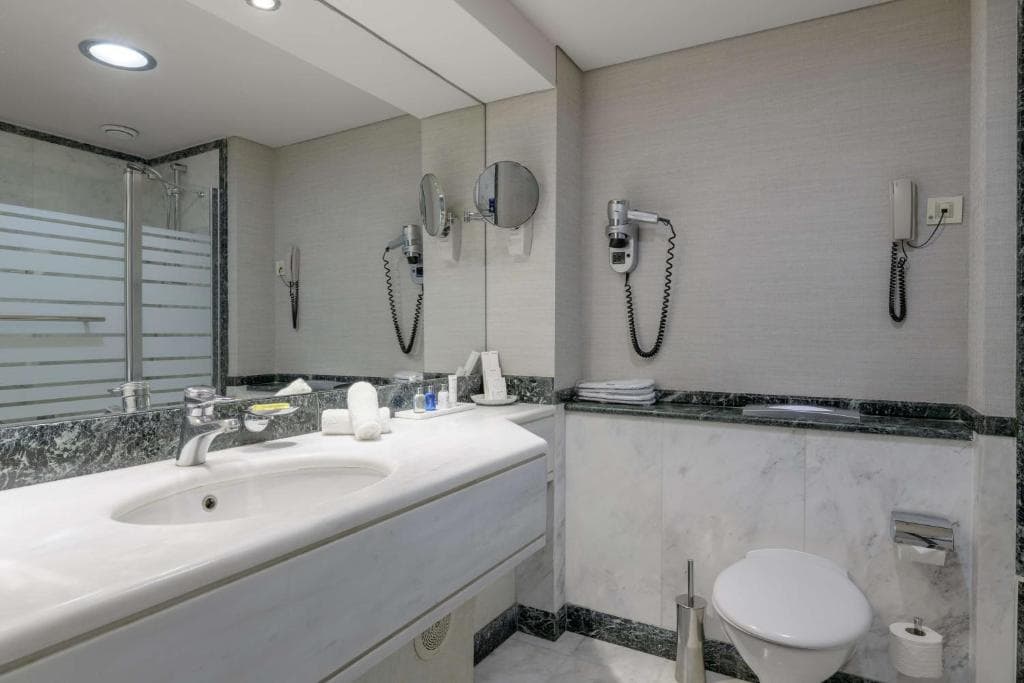 Radisson Blu Park Hotel Athens - 22